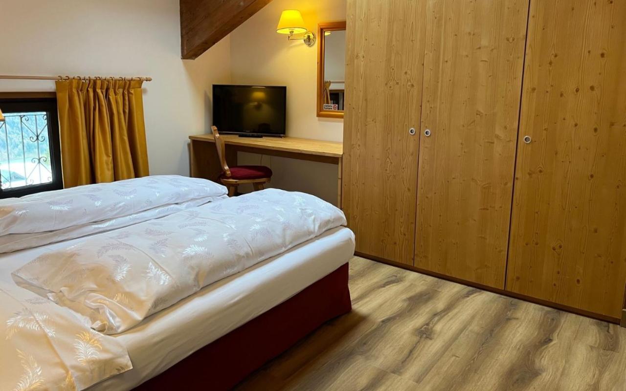 Antico Albergo Stella D'Italia Folgaria Extérieur photo